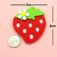 Vente en gros d'autocollants muraux d'habillage pour salle de classe de maternelle Décorations de Noël avec champ de fruits et légumes en forme non tissé