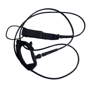 Correa para Tabla de Surf de Material PU 6x5.5 con Gancho Elástico y Hebilla para Uso en Agua de Océano, Unisex, Minimalista, Color Negro Sólido - Product Image 2