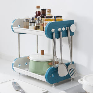 Estante de Cocina Moderno de 2 Niveles con Ganchos para Utensilios y Especias, Plástico Fácil de Limpiar - Product Image 1