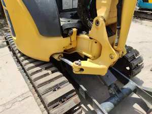 Le Japon Komatsu a utilisé la mini excavatrice PC30MR & PC40 3.5 tonnes avec des composants de noyau de prix bon marché de capacité de 1 tonne inclus - Product Image 3