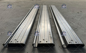 新型自动聚氨酯泡沫卷帘门成型机，带发动机和电机，市场商店提供 3 年保修 - Product Image 2