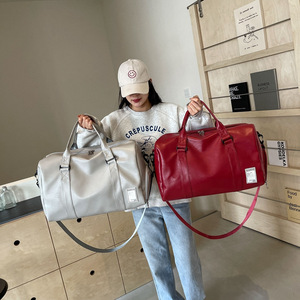 Sac de voyage et de camping personnalisé en cuir PU de qualité supérieure, grande capacité, pliable, écologique, résistant à l'eau, pour le sport et la gym - Product Image 5