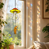 Ornement suspendu en vitrail Art Déco personnalisé et fait main, motif OVNI amusant et abduction de chat, attrape-soleil décoratif pour fenêtre à motif pissenlit