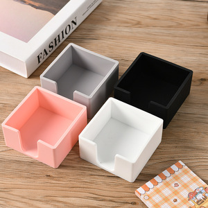 ที่ใส่กระดาษโน้ตซิลิโคนแบบสี่เหลี่ยม 8.5x8.5x4.5 ซม. อุปกรณ์จัดโต๊ะทำงานสำหรับสำนักงานนักเรียน ใช้ได้ทั้งสีเทา สีชมพู สีขาว สีดำ - Product Image 3