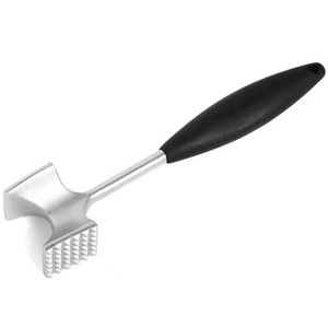 Marteau attendrisseur de viande en acier inoxydable avec manche noir pour usage en cuisine - Product Image 1