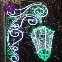 Luces Decorativas LED 2D de Grado Comercial para Exteriores, con Clasificación IP65, para Decoración Navideña de Calle, con un Solo Poste para Bandera