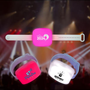 Logo personalizzato modello di testo LED Glow Silicone braccialetto 15 colore telecomando festa incoraggiante ingranaggio per feste promozionali forniture - Product Image 3