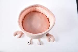 Adorable Cama para Mascotas con Forma de Cangrejo Rosa, Cojín de Felpa Suave, Cómoda Cueva para Dormir para Gatos - Product Image 2