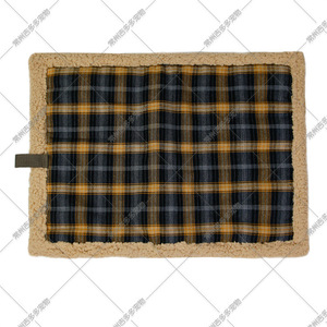 Pet <b>Mats</b> Plaid Rectangle 76x58cm Wool Fill Flannel Washable For Dog Cat Bed - Product Image 3