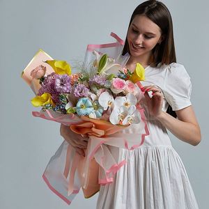 Papier d'emballage pour bouquets, multicolores, personnalisables, en gros, avec bordure, imperméable, matériel d'emballage pour fleuristes - Product Image 3