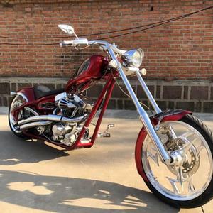 Harley-Davidson Big Dog d'occasion - <span class=keywords><strong>Moto</strong></span> de tourisme V-<span class=keywords><strong>Twin</strong></span> EFI pour les amateurs d'aventure Motos à essence - Product Image 1