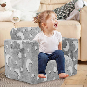 Sofá de peluche para niños con diseño de luna y estrellas, para niños de 2 a 4 años, silla de lectura unisex, comprimible y con resortes - Product Image 1