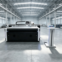 Machine de découpe à plat à vente directe, table de découpe d'échantillons de carton, découpeuse de décalcomanies et autocollants pour voitures, couteau oscillant CNC vibrant