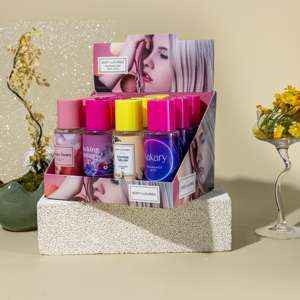 Brume parfumée pour le corps pour femmes - Mini parfum, parfum personnalisé, format voyage - Product Image 6