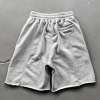 Shorts de survêtement Essentials Streetwear à coupe courte, avec impression personnalisée de lettres, poche zippée, effet usé et ourlet brut