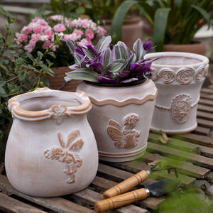 Винтажный набор керамических цветочных горшков с тиснением, декоративные садовые кашпо с рисунком лебедя и пчелы для использования в помещении и на улице - Product Image 1
