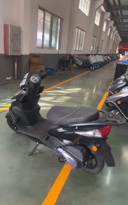 WJ125-UY: Sporty 125cc Motor Gas <strong>Scooter</strong> with Premium Performance &amp; Tech - Product Image 4