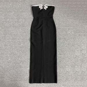 Tissu tricoté pour femmes avec décolleté en strass Robe longue noire pour femmes élégantes pour les fêtes Robes de bal noires élégantes - Product Image 5