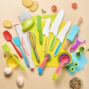 31-Piece nhựa dao thiết lập cho trẻ em trái cây DIY Baking công nhân sáng tạo nhà bếp Cuộc Phiêu Lưu bổ sung thực phẩm nấu ăn Công cụ bộ - Product Image 4