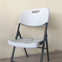 Chaise et table pliantes en plastique de haute qualité, modernes, américaines, portables, pour événements en plein air