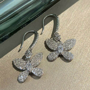 E2174 Orecchini in oro bianco con diamanti taglio marquise, diamanti naturali, stile romantico da sposa per donna - Product Image 4