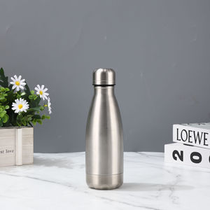 Bouteille d'<span class=keywords><strong>eau</strong></span> en cuivre en forme <span class=keywords><strong>de</strong></span> cola à bas <span class=keywords><strong>prix</strong></span>, gourde <span class=keywords><strong>de</strong></span> sport en acier inoxydable, tasses <span class=keywords><strong>de</strong></span> voyage isothermes, gobelet en acier inoxydable - Product Image 5