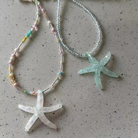 Meetyoo Vente en gros Tendance Étoile de mer Été Plage Coloré Perlé Collier ras du cou Doux Cool Couches Chaînes en plastique Bijoux pour femmes
