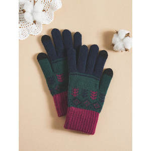 ถุงมือชุดลายดอกไม้หิมะสีเขียว - Product Image 1