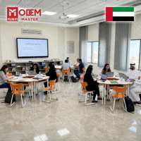 MINYI DAISY UAE Ensemble de mobilier scolaire pour salle de classe, comprenant un bureau d'étude individuel avec plateau en bois et une table d'écriture