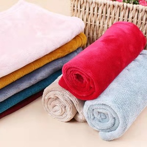 Wholesale Hot Selling Solid Color <strong>Blanket</strong> Flannel <strong>Blanket</strong> Coral Fleece Gift <strong>Blanket</strong> - Product Image 2