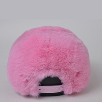 Sombrero de béisbol de felpa rosa de invierno para mujer, gorra de béisbol cálida a prueba de viento peluda de piel de conejo sintética bordada