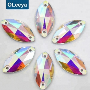 Prix de gros Strass à coudre en verre de qualité 5A 7*15mm Navette Crystal AB à dos plat pour robes de femme - Product Image 2