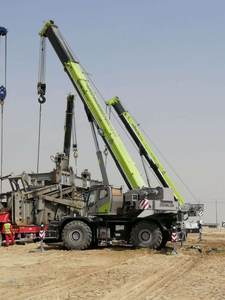 รถเครนจีน 30 ตัน 60 ตัน ยี่ห้อซูมไลออน 6x6 RT60 ยางสำหรับใช้งานนอกถนน สำหรับพื้นที่ขรุขระ - Product Image 4