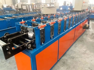 Machine de formage à froid de profilés en acier pour poutrelles omega conformes aux normes européennes, à longue durée de vie - Product Image 4