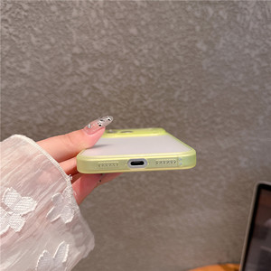 <span class=keywords><strong>Coque</strong></span> de téléphone mate effet peau pour <span class=keywords><strong>iPhone</strong></span> 17 Pro Max, compatible <span class=keywords><strong>iPhone</strong></span> 16 et 17 Air, avec découpe précise, <span class=keywords><strong>anti</strong></span>-chute et ultra-fine - Product Image 4