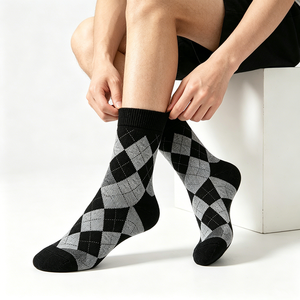 Calzini da Uomo per Abiti Eleganti in Cotone Traspirante, con Logo Personalizzato, Fantasia a Quadri o Tinta Unita, Confezione Regalo, Vendita Calda - Product Image 2