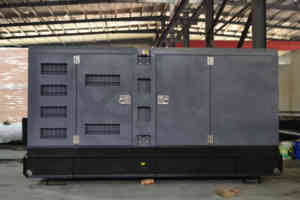 เครื่องกำเนิดไฟฟ้าไร้น้ำมัน Cummin 200-300kva แบบ 3 เฟส โครงเปิด สตาร์ทอัตโนมัติ ตัวเลือกแรงดันไฟฟ้า 230V - Product Image 1
