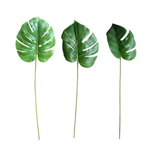 Grandi foglie di palma artificiali in PVC verde tropicale con foglia di Monstera verde - Product Image 2