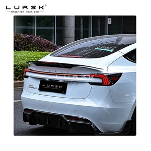 Lursk <span class=keywords><strong>Tes</strong></span> La Model 3 Highland LED Luz trasera Tira de ancho completo Visibilidad nocturna superior Instalación rápida - Product Image 3