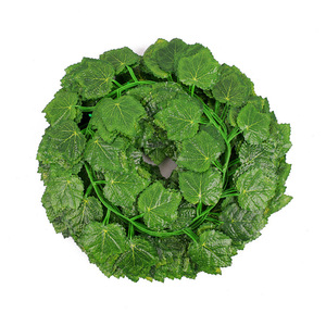 Lierre artificiel Hua Qianyun 200cm+ Feuilles vertes en soie Décoration de mariage et de maison - Product Image 3