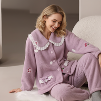 Ensemble de pyjama en polaire à manches longues personnalisé OEM ODM avec logo pour femmes, vêtements de détente d'hiver épais, commandes en gros