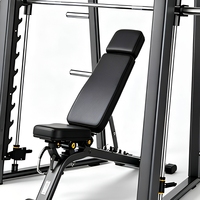 Machine Smith pour centre de fitness commercial avec rangement de plaques et support de squat pour haltères, idéale pour l'entraînement de musculation en club de santé