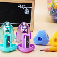 Taille-crayon manuel transparent en plastique quatre couleurs, papeterie pour étudiants 3,2 cm * 4 cm
