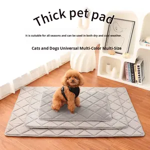 Großhandel Selbstheizende Haustiermatte & Decke für Hunde & Katzen Rutschfest Feuchtigkeitsbeständig Ganzjährig Maschinenwaschbar Weicher Stofftyp - Product Image 2