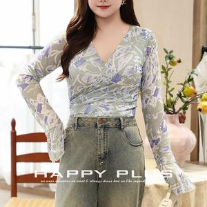 Chemisier à manches longues pour femmes grandes tailles Runqi, col en V, imprimé floral, avec nœud devant, manches évasées, motif abstrait, polyester - Product Image 4