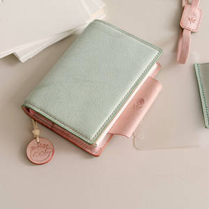 Nouvelle mode : Portefeuille-classeur budgétaire à feuilles mobiles A7 A6 A5 avec sangle, personnalisable avec logo et combinaison de couleurs Menthe Bud - Product Image 1
