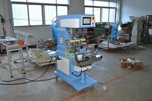 Máy in Pad servo bán tự động với chức năng xoay cố định và đầu in độc lập - Product Image 5