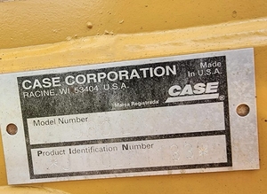 รถตักล้อยาง CASE 580L ปี 2014 มือสอง 90 แรงม้า ขับเคลื่อน 4 ล้อ 8 ตัน สำหรับงานก่อสร้าง ขุดดิน ขุดร่อง สร้างถนน ขายส่ง - Product Image 5