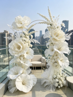 Décoration de mariage en fleurs de papier faites à la main, arrangement floral géant blanc de luxe pour la décoration de la salle de mariage, décoration de table de banquet
