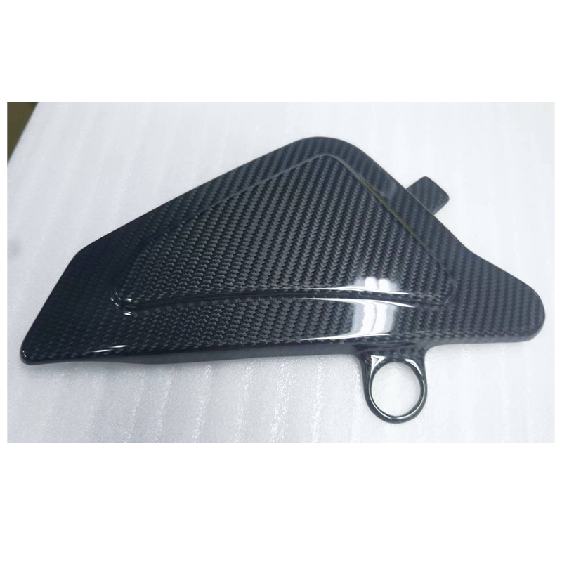Gloss carbon fiber
